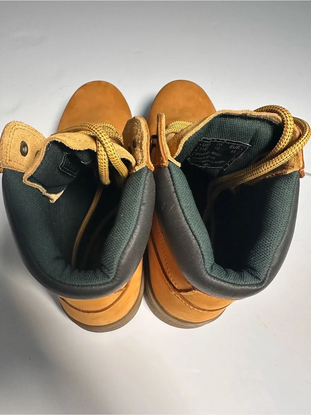 Wolverine Wheat Lace-Up Men's Work Boots
